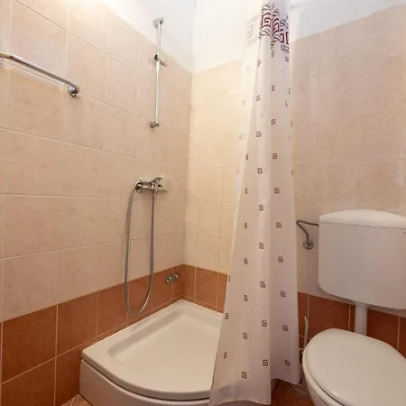 311b Apartament *
